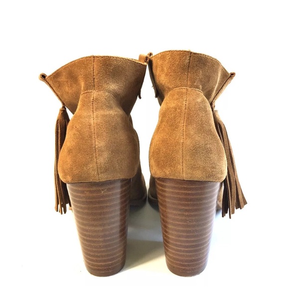 CROWN VINTAGE Womens beautiful Cognac Suede Leather Raffa Fringe Ankle Booties 9 - Picture 3 of 5